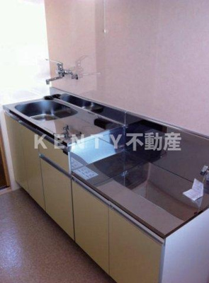 【キッチン】 | 丹沢荘 | コンパクトなキッチンで掃除もラクラク