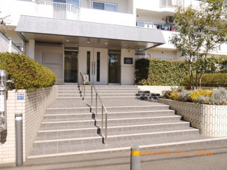 【エントランス】