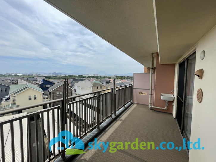 エンゼル茅ヶ崎リバーヴェールのバルコニー