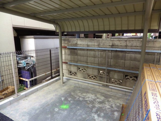 アチェロ文京本駒込の駐車場