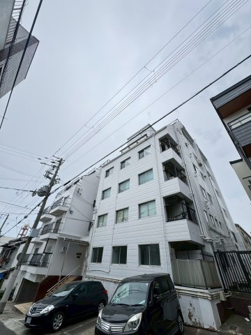 第一永光マンションの外観