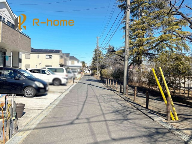 流山セントラルパークVII　新築戸建て　1号棟の前面道路含む現地写真|『今から見たい！』大歓迎です♪
お気軽にＲ－ｈomeまでお問い合わせください。