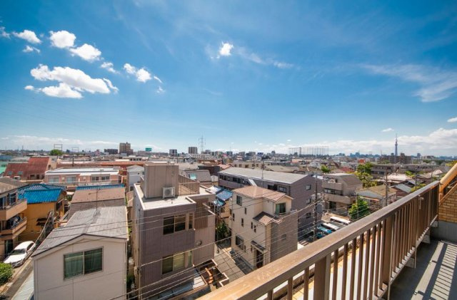 ライオンズマンション小岩第３　５階　角　部屋　リ　ノベーション済の展望