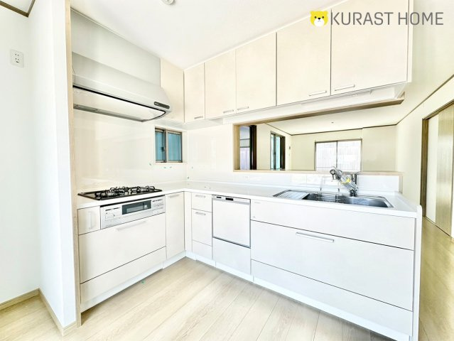 京都市伏見区久我石原町　新築戸建のキッチン