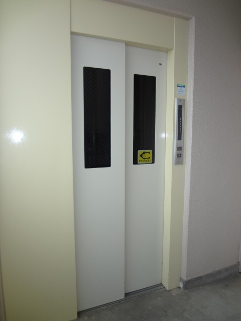 マンションセンチュリーのロビー