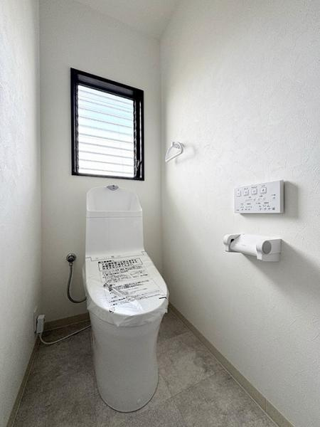 赤磐市桜が丘西　リフォーム済み　中古住宅【仲介手数料無料】の洋室