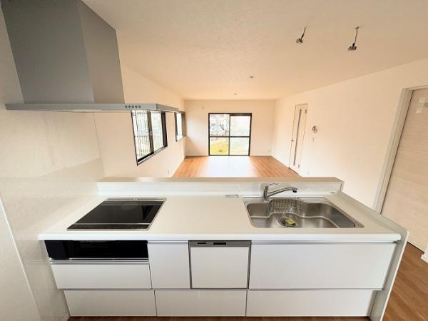 赤磐市桜が丘西　リフォーム済み　中古住宅【仲介手数料無料】のトイレ