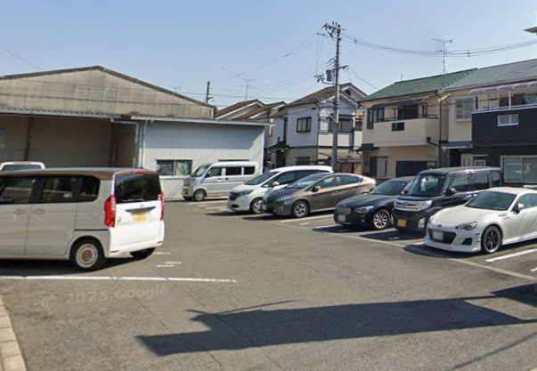 プランドール1の駐車場