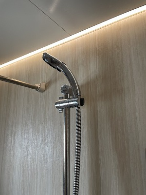 プラネスト菊陽のその他|約５０％の節水効果を実現したグローユ製のシャワーヘッドを採用。肌あたりの異なる４種類のスプレーパターンに切り替えが可能。