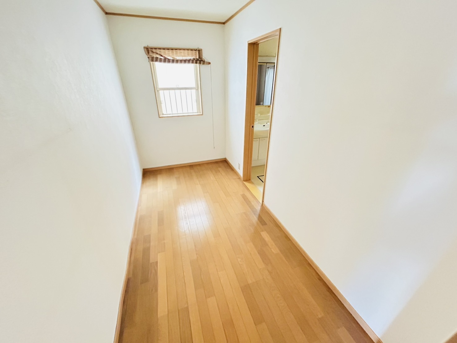 垂水区泉が丘　中古戸建の洋室