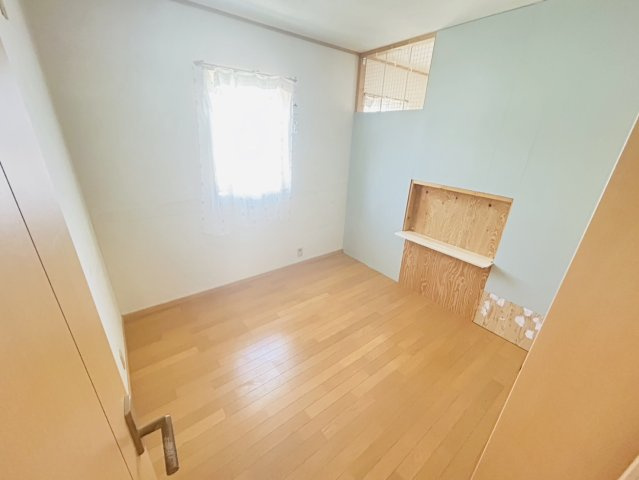 垂水区泉が丘　中古戸建の洋室