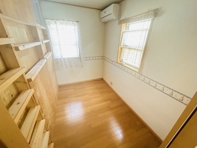 垂水区泉が丘　中古戸建の洋室