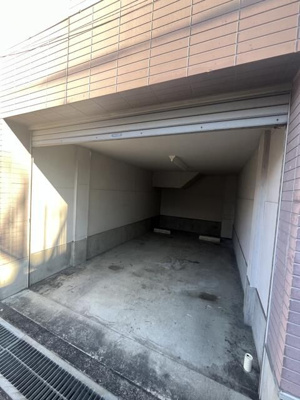 【駐車場】 | 西麻布2戸建て