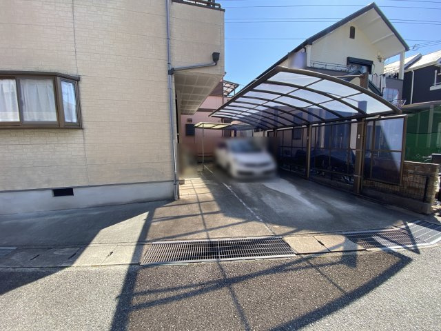 神戸市西区玉津町今津戸建の駐車場