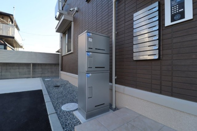 【エントランス】 | プレジオあくら　C棟