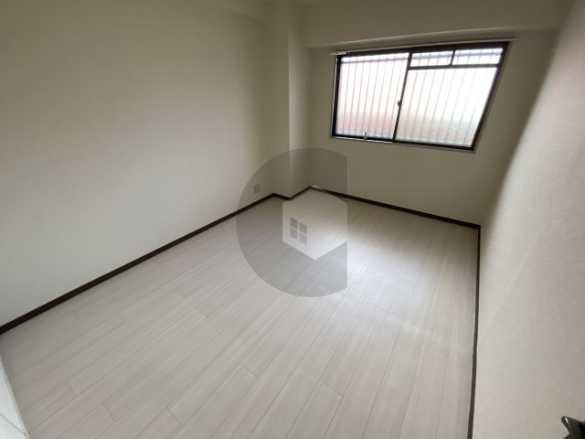 イーストヒル長田の寝室