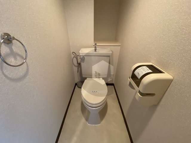 イーストヒル長田のトイレ