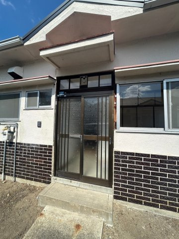 太田平屋一戸建貸家のエントランス