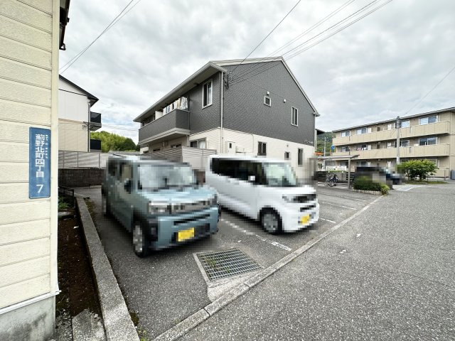 リヴェール薊野の外観