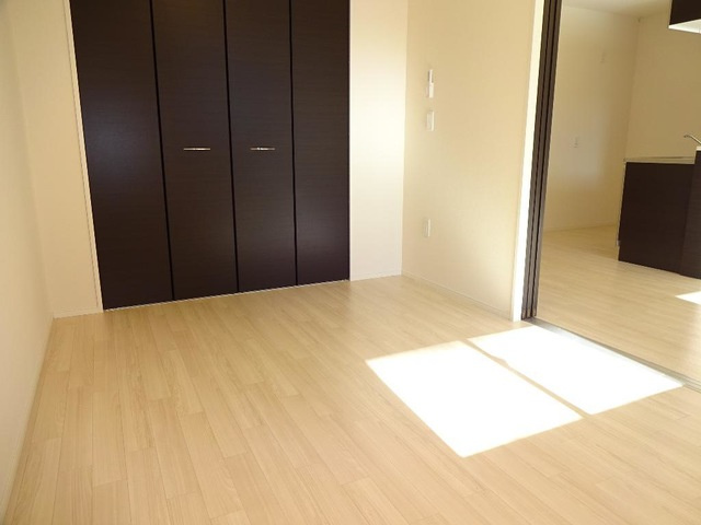 ＬＩＮＥの洋室|洋室