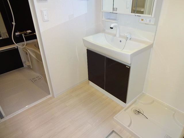 ＬＩＮＥの独立洗面台|洗髪洗面化粧台