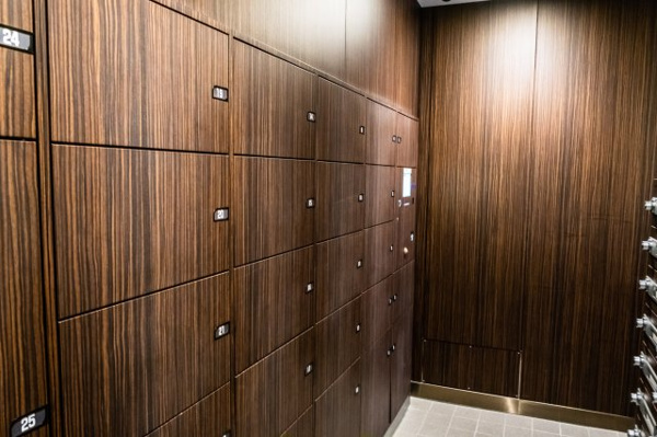 【設備】 | 【宅配ボックス】大小さまざまなサイズに対応！宅配時間を気にせず、気軽にお出かけいただけます！