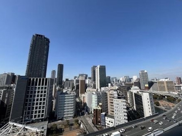 【展望】 | 【専有部からの眺望】広く大阪の景色をお楽しみいただけます☆