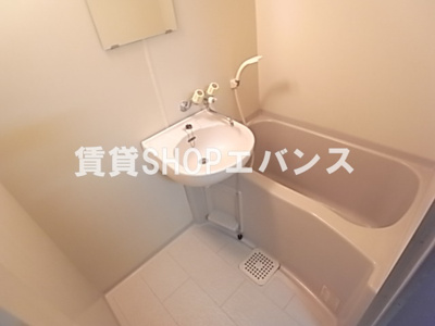 【洗面所】 | ゼファ・エス