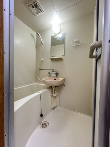 カピリナの浴室