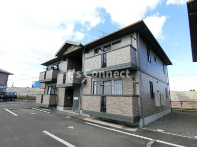 【外観】 | リビングタウン旭Ｂ | ２００３年築のアパートです。