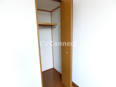 【設備】 | リビングタウン旭Ｂ | 各洋室にクローゼット付き。