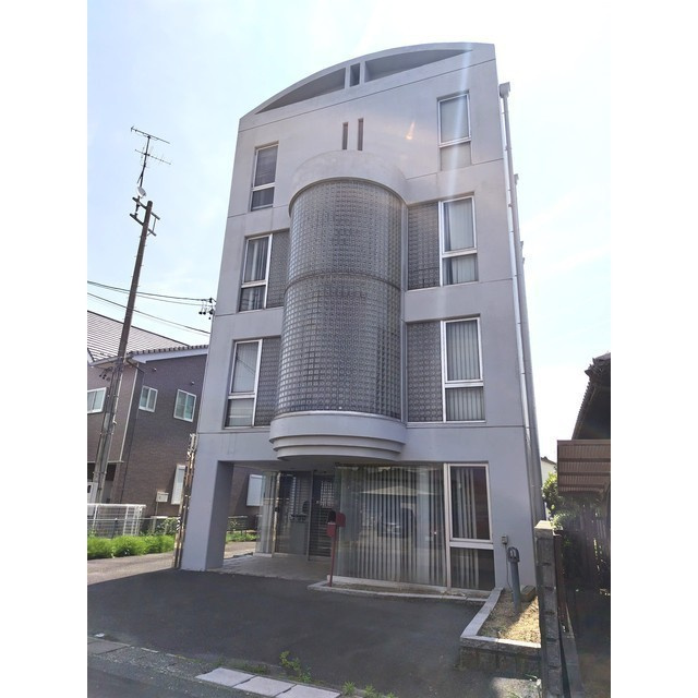 岐阜市本荘町の店舗一部