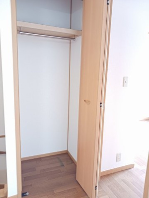 【収納】 | シャイニー・ウィングス　Ｂ