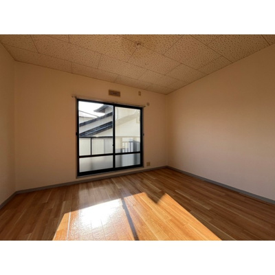 【洋室】 | ビーライン春日