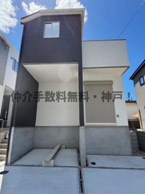 【外観】 | 神戸市須磨区神の谷7丁目　新築戸建1号棟　仲介手数料無料！ | きれいな外観です