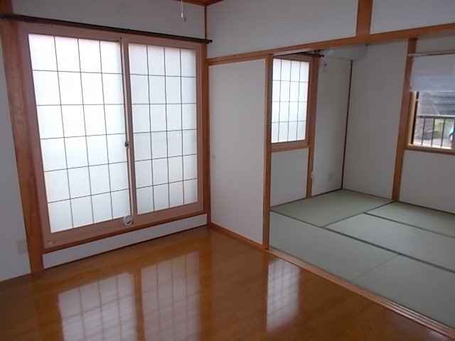 コーポヤマトの居間・リビング