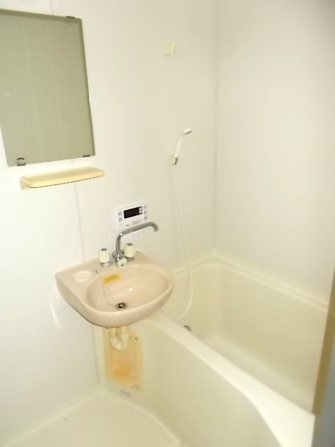 コーポヤマトの浴室