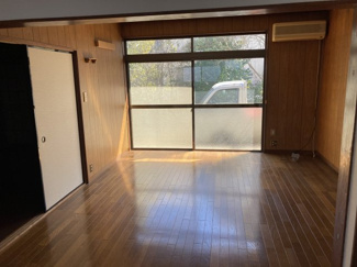 【居間・リビング】 | 石岡市茨城中古住宅