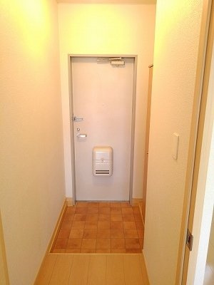 ハイツウイステリア（Ａ）の玄関|毎日通る玄関はこちらです