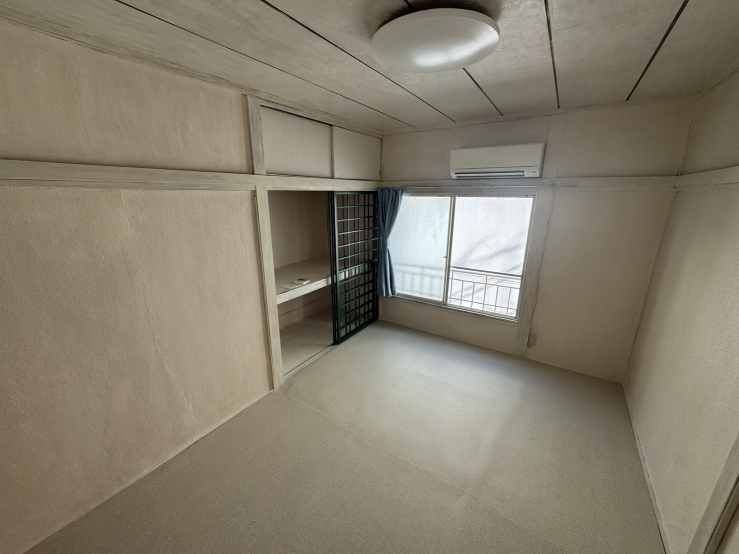 たかはし荘の洋室