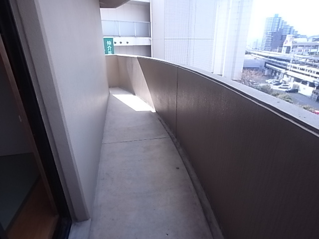 神戸市兵庫区浜崎通の賃貸マンションのバルコニー