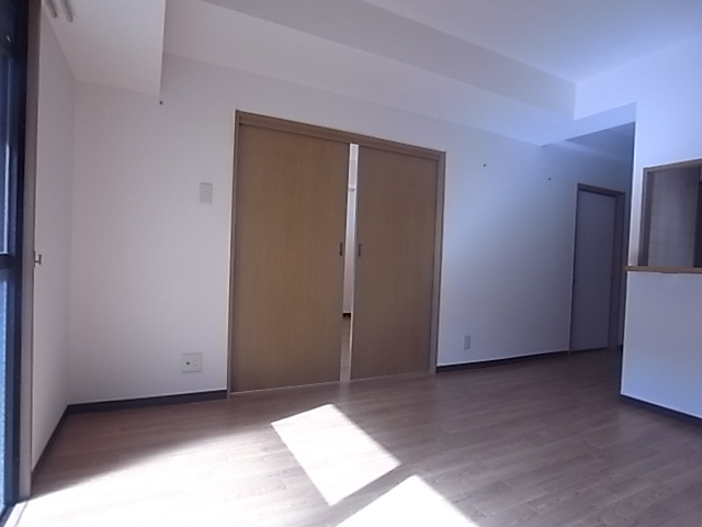 神戸市兵庫区浜崎通の賃貸マンション