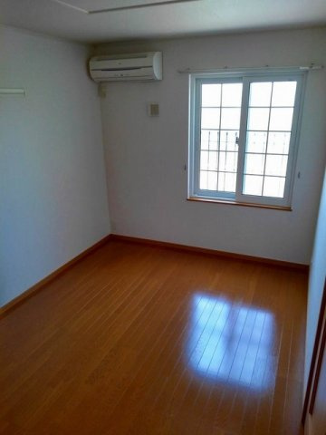 マ－ベラス新知台　Ｂ棟の洋室