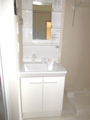 SKY　BLUE本館Aの独立洗面台