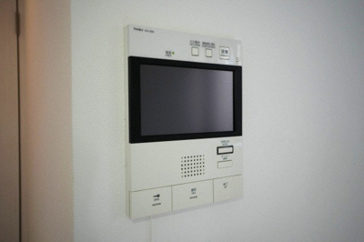 【セキュリティ】 | エスリード阿波座ラグジェ | モニター付きインターフォンです