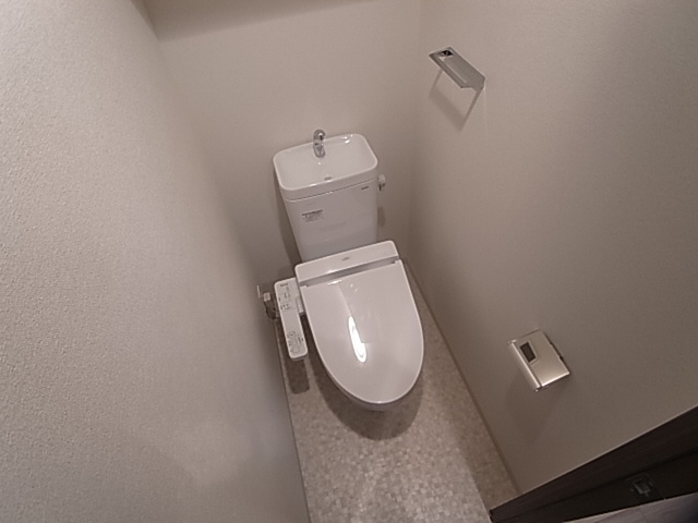 神戸市兵庫区羽坂通２丁目の賃貸マンションのトイレ|ウォシュレット