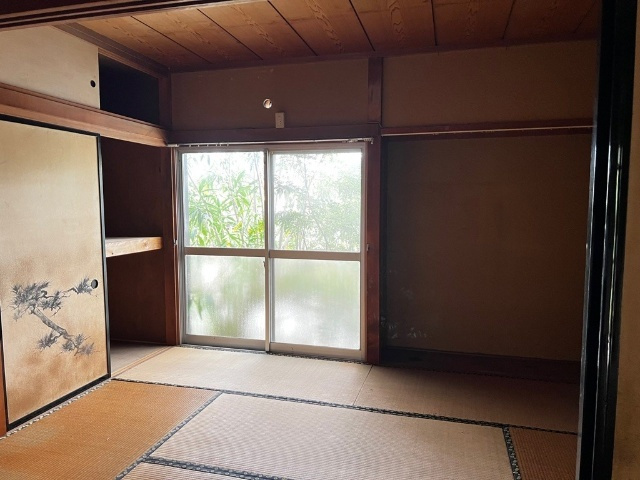 沼津市大平の中古一戸建の和室