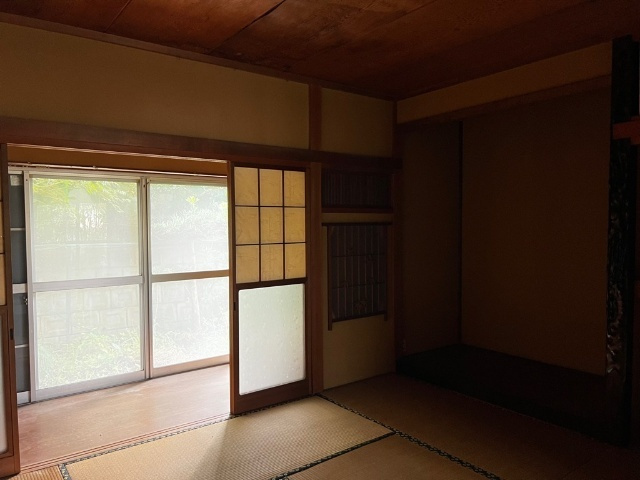 沼津市大平の中古一戸建の和室