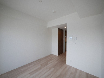 【居間・リビング】 | エスリード大阪クレストコート | こちらのリビングで趣味の時間をお楽しみください