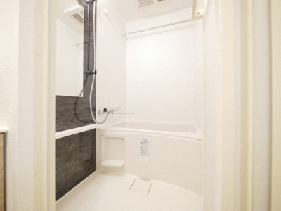 【浴室】 | エスリード大阪クレストコート | ゆったり過ごせるお風呂です